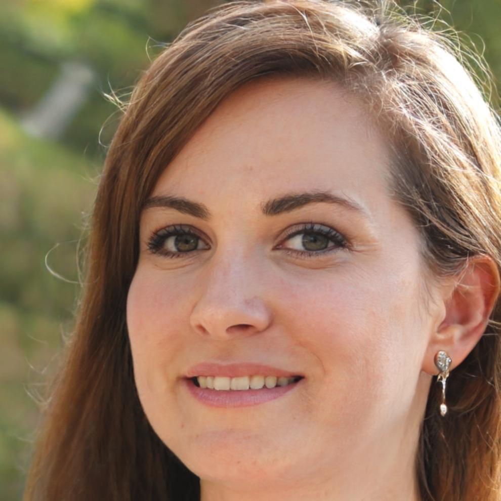 Portrait de Solène Raimbaud, experte en processus budgétaires